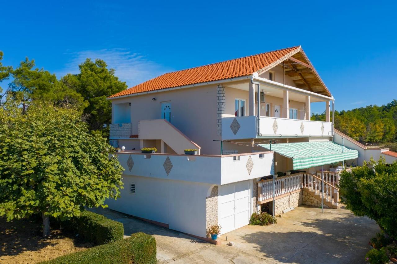 Apartments Luca Ražanac Extérieur photo