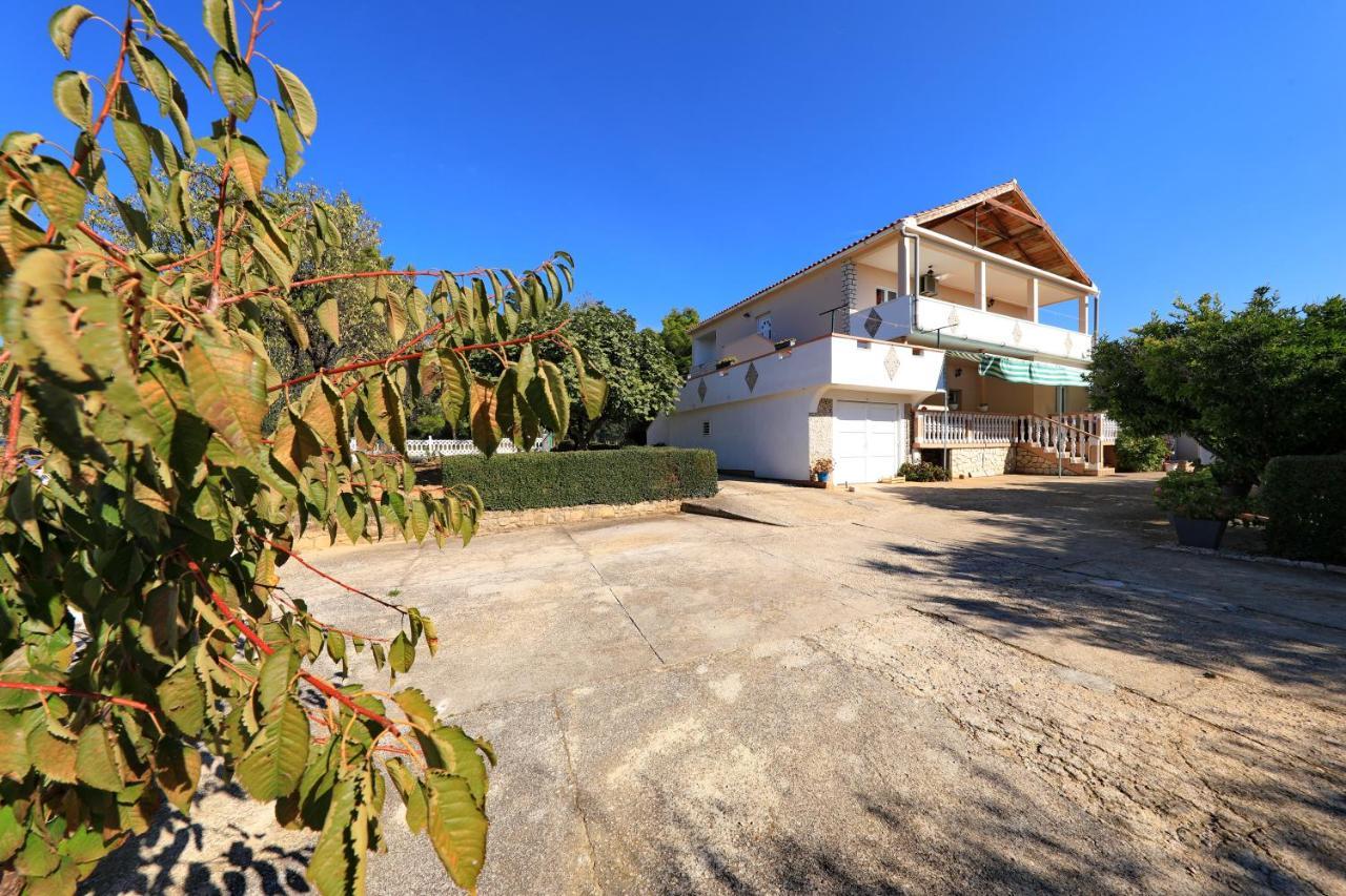 Apartments Luca Ražanac Extérieur photo